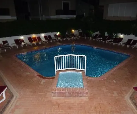 Avlu 4 Apartmanhotel Marmaris