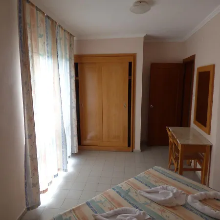 Avlu 4 Hotel de apartamente
