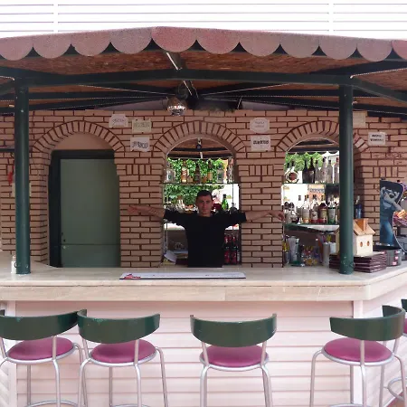 Avlu 4 Hotel de apartamente 4*