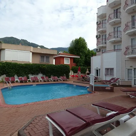 Avlu 4 Hotel de apartamente 4*