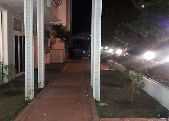 Avlu 4 Apartahotel