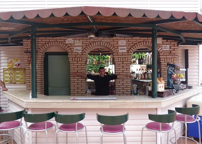 Avlu 4 Apartahotel 4*