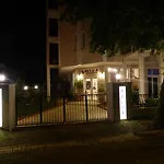 Avlu 4 4*
