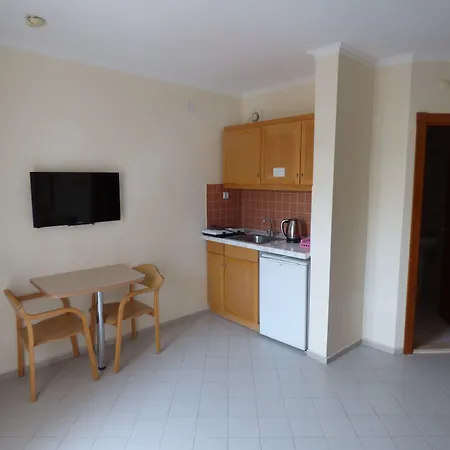 Avlu 4 Lägenhetshotell Marmaris
