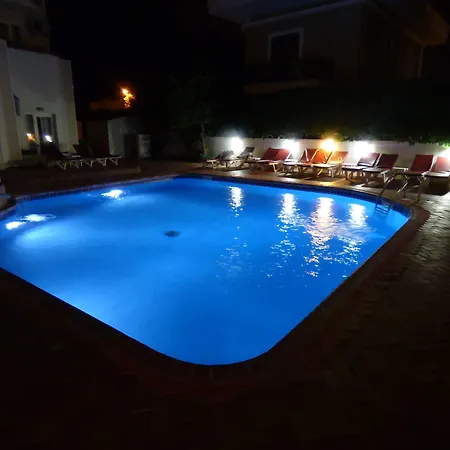 Avlu 4 Marmaris