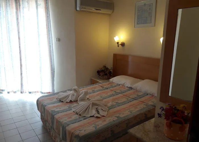 Avlu 4 4* Marmaris