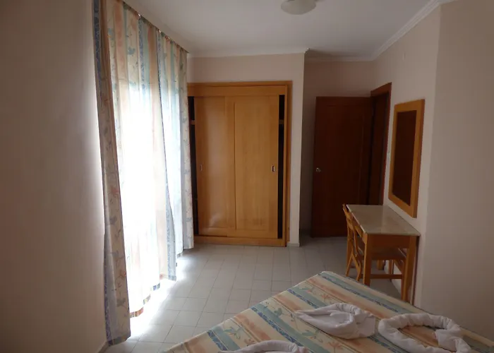 Avlu 4 Apartmanhotel Marmaris