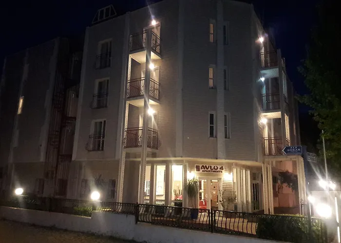 Avlu 4 Apartmanhotel 4*